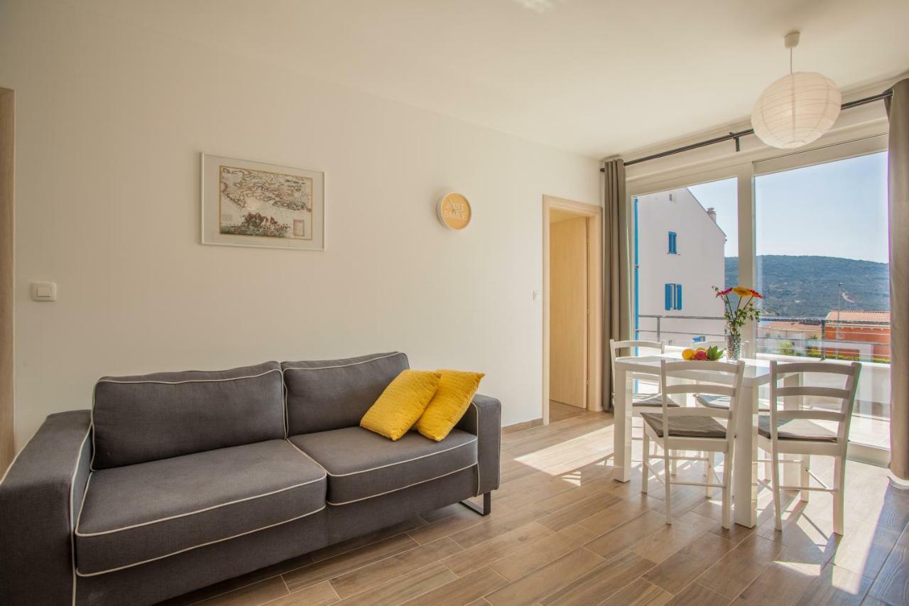 Apartment D Cres Kültér fotó