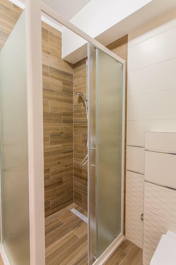 Apartment D Cres Kültér fotó